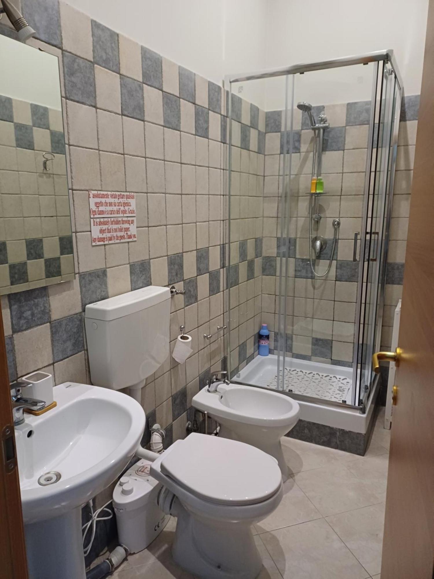 Metronapoli Bed & Breakfast Bagian luar foto