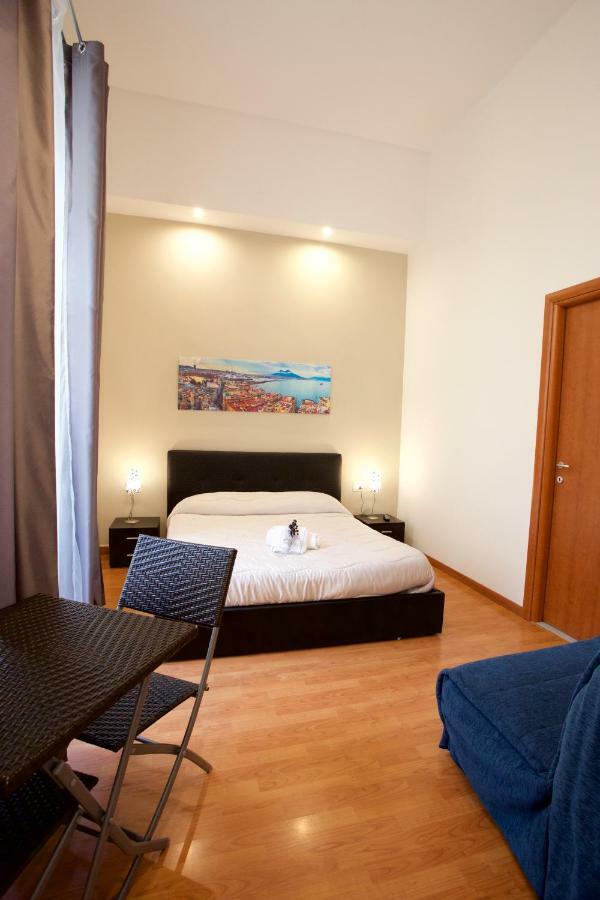 Metronapoli Bed & Breakfast Bagian luar foto